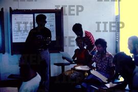 Educação : BR-SPIIEP_INF-EDP-DPS_EDU-031-08 [diapositivo]
